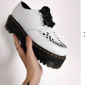 sidney platform creeper